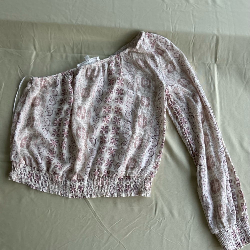 Woman top - Picture 2 of 3